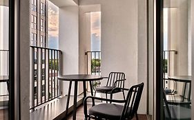 Radisson Red Hotel & Radisson Red Apartments, Krakow